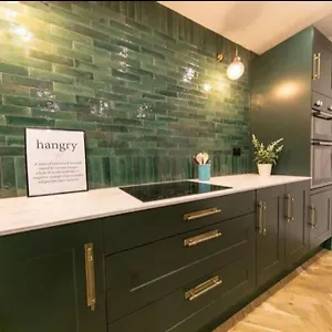 Recently Refurbished Home. Holiday home